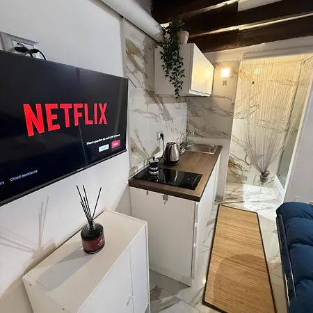 Apartment Nest At Campo De Fiori And Navona Square Rome